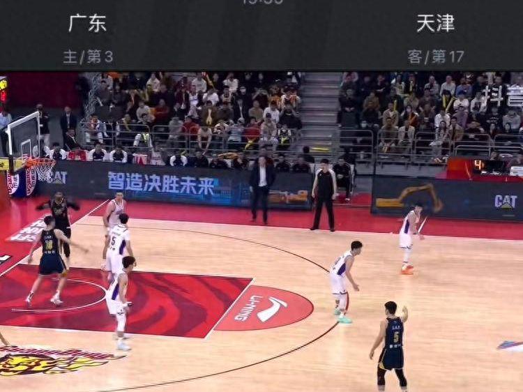 pg电子官网-有惊无险！广东男篮98比89力克天津，萨姆纳狂轰39分拒绝爆冷
